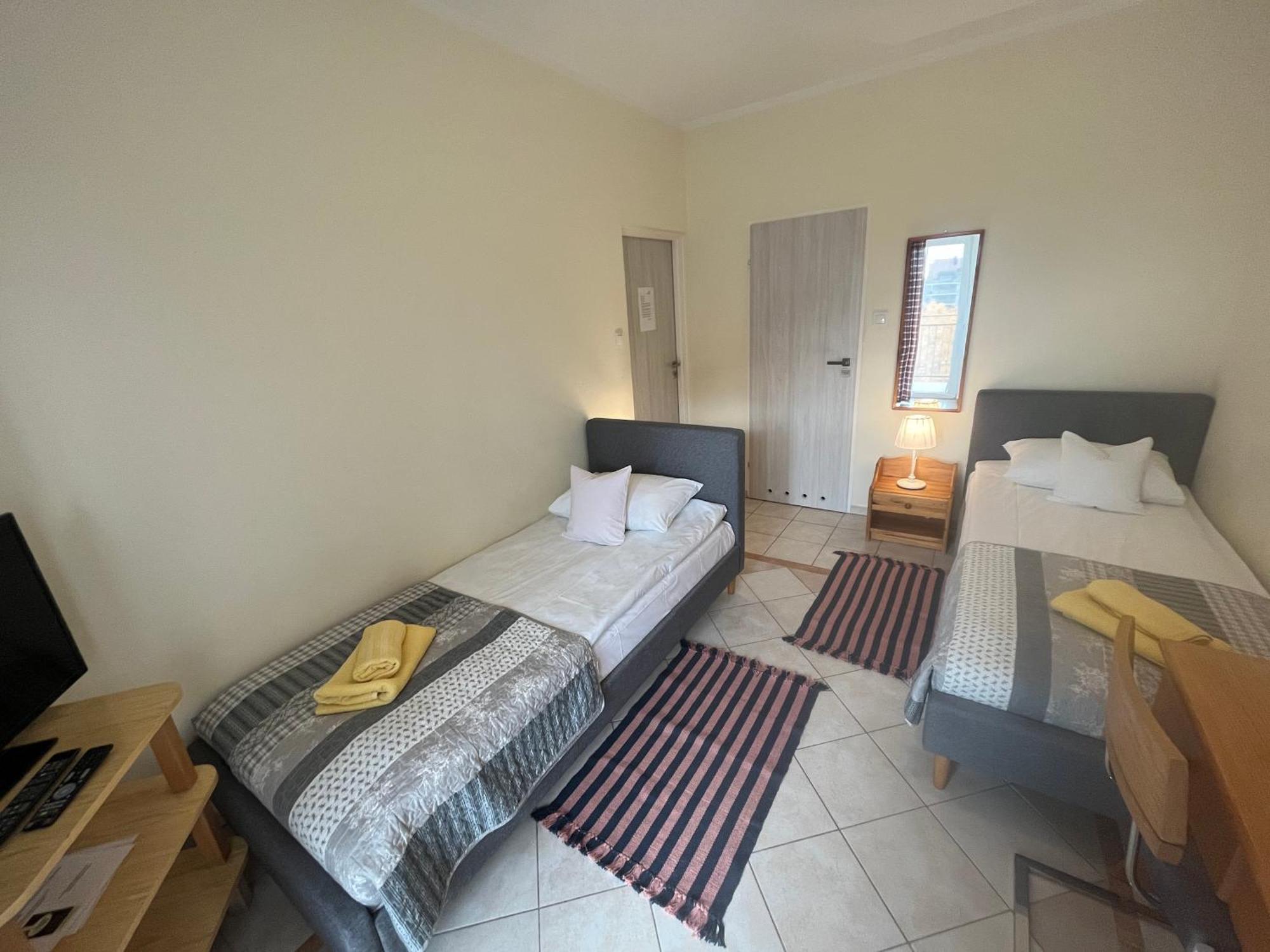Hotel Gosciniec Jantar Giżycko Camera foto